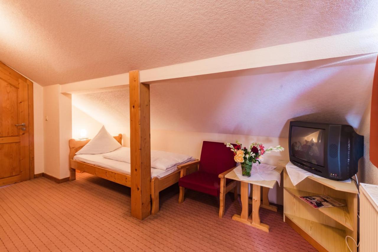 Hotel Europa Kokeltal Albesti  Luaran gambar